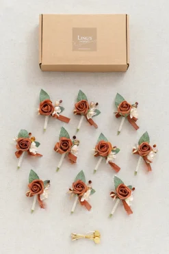 Boutonnieres for Guests in Burnt Orange
