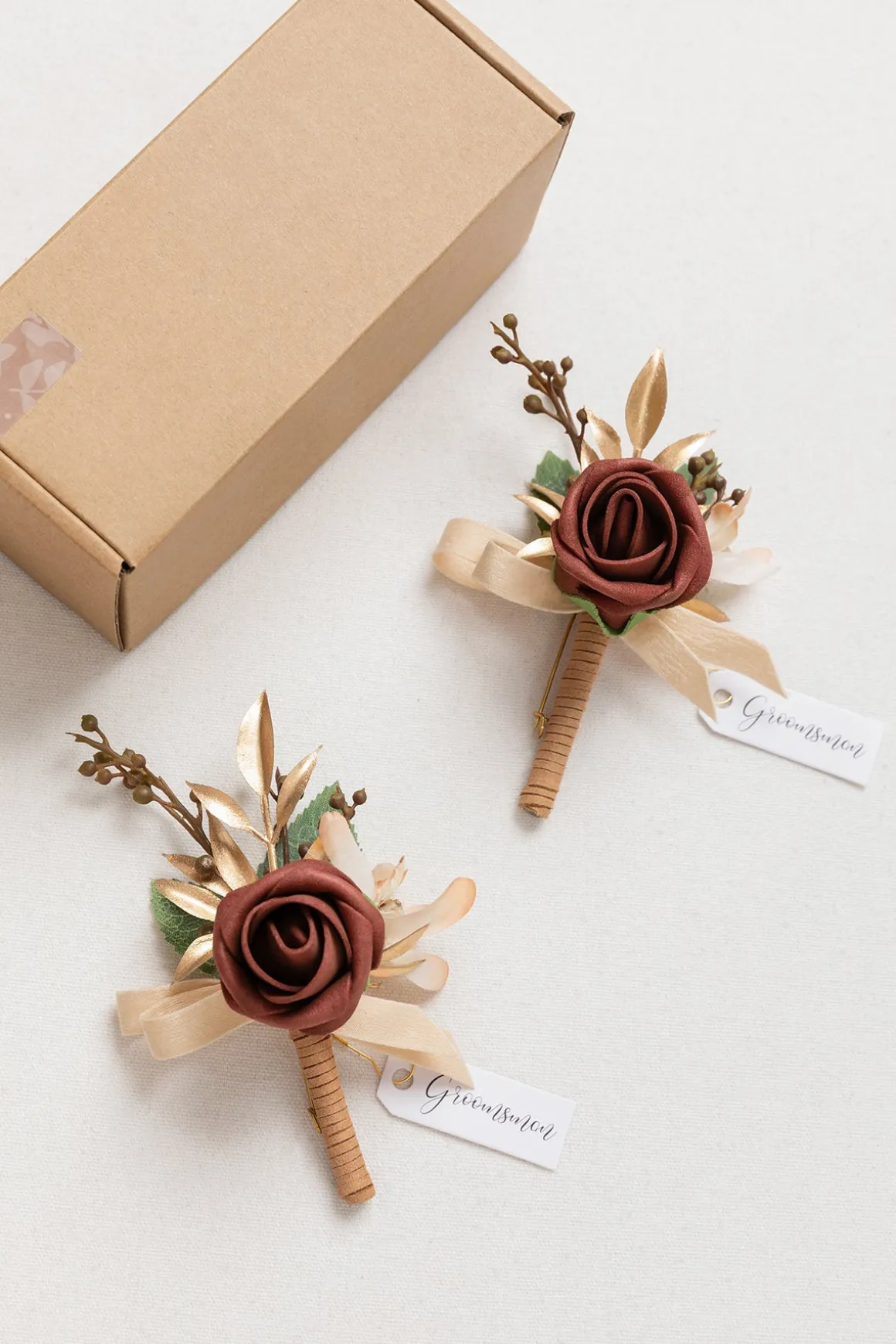 Boutonnieres in Amber