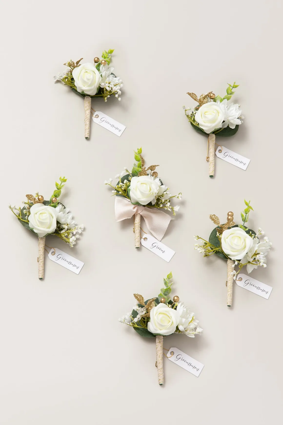Boutonnieres in Ivory (Set of 6)