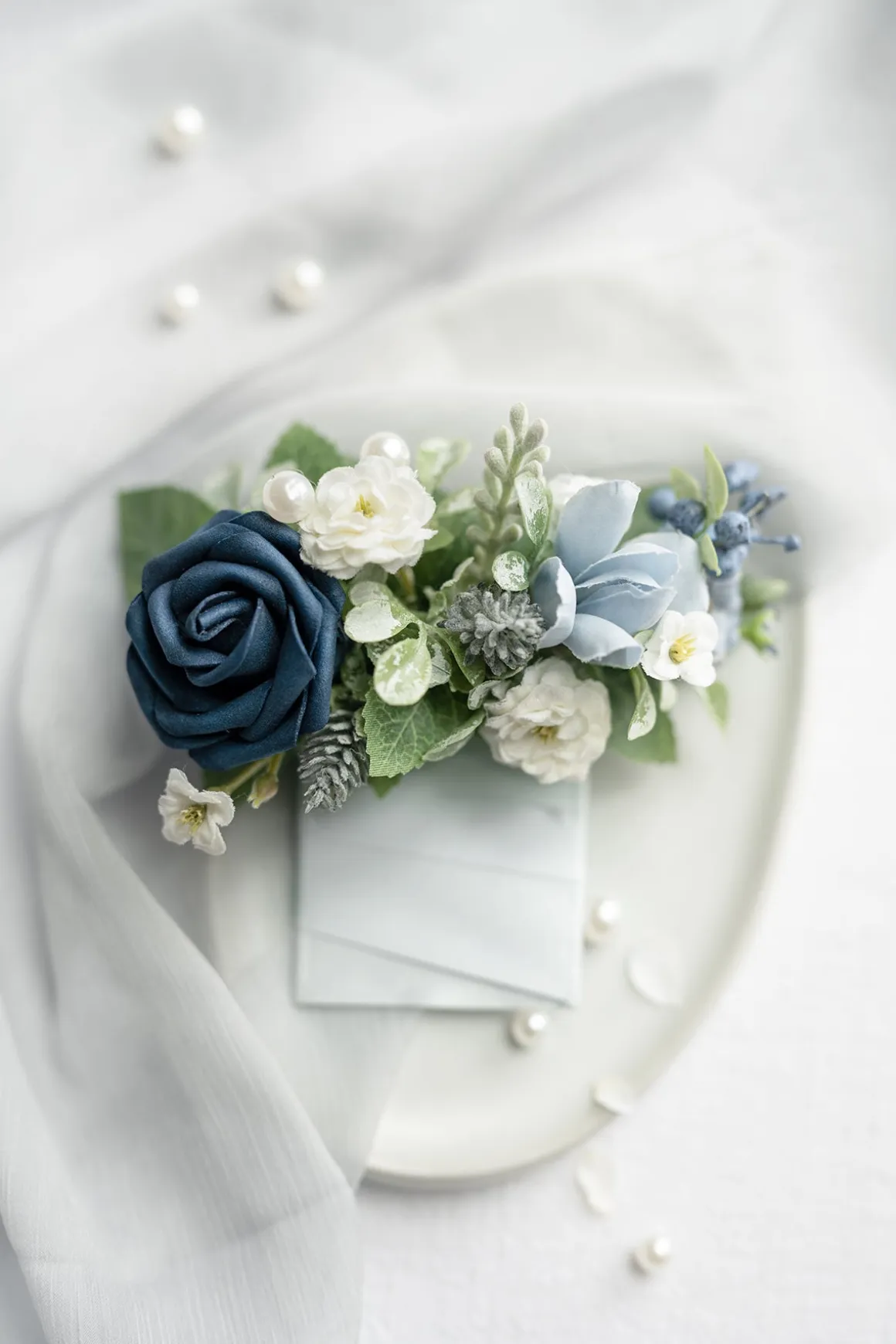 Boutonnieres in Romantic Dusty Blue