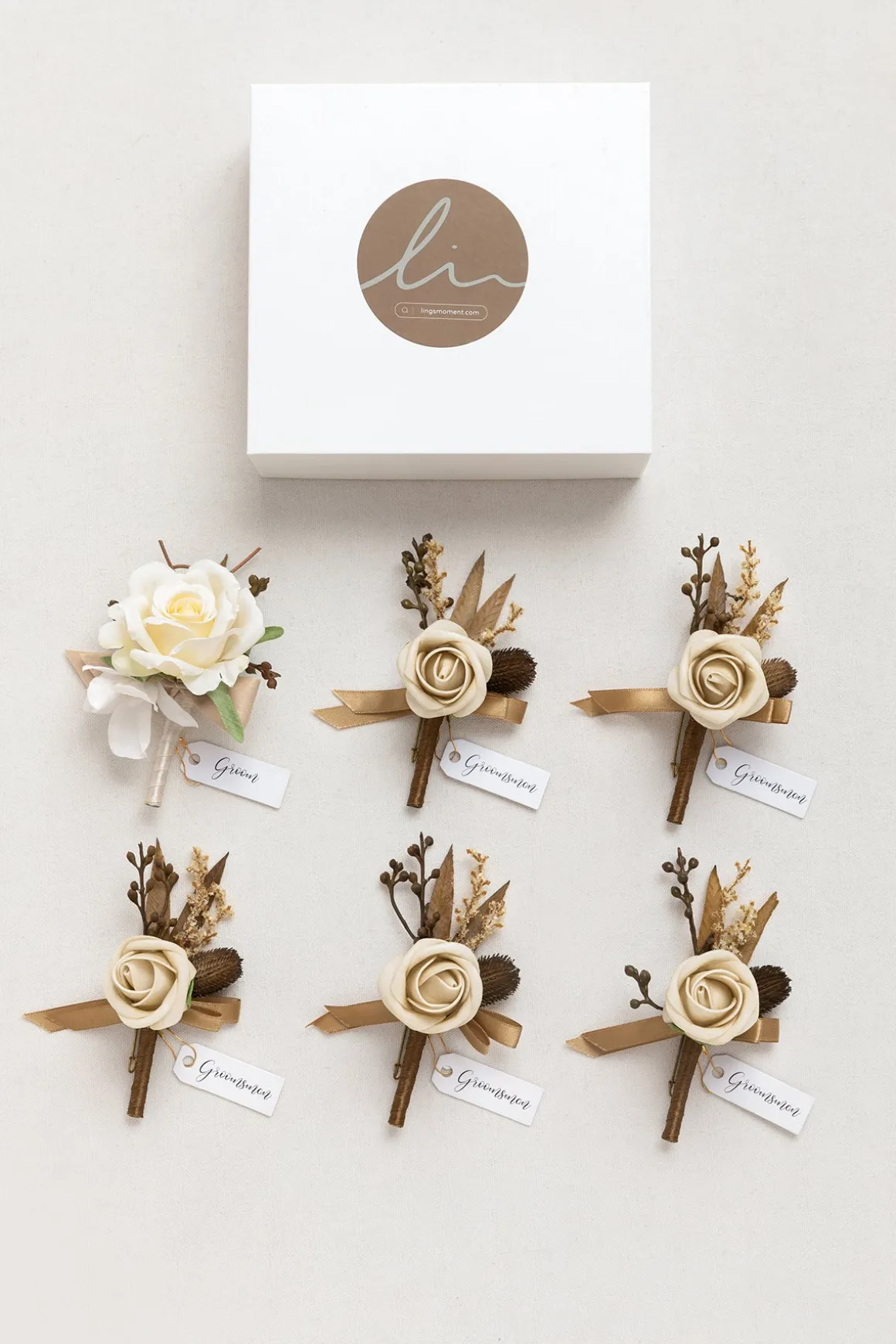 Boutonnieres in Tawny Beige & Sand Beige