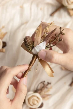 Boutonnieres in Tawny Beige & Sand Beige