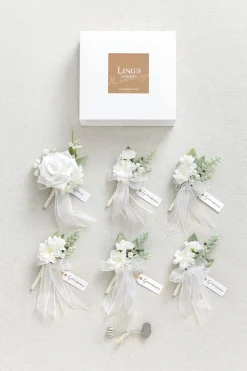 Boutonnieres in Timeless White (Set of 6)