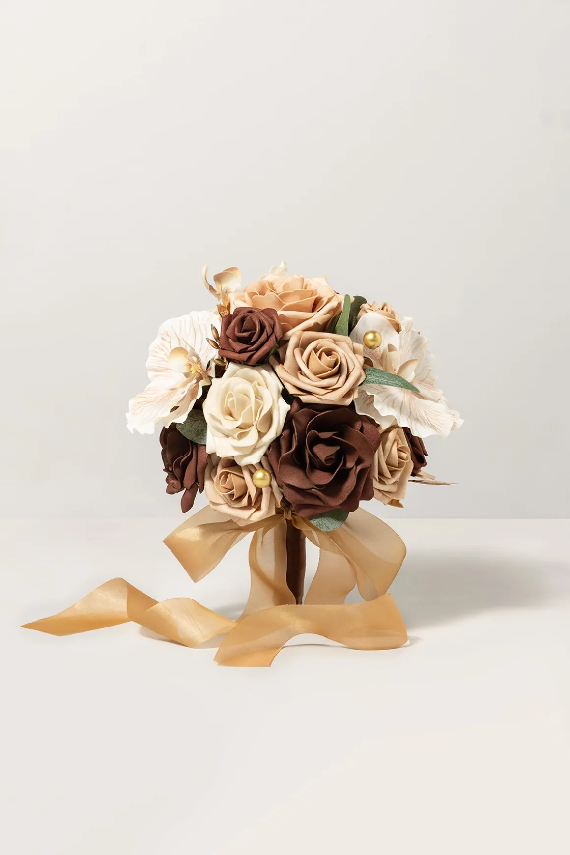 Bridesmaid Bouquet in Caramel & Walnut Brown