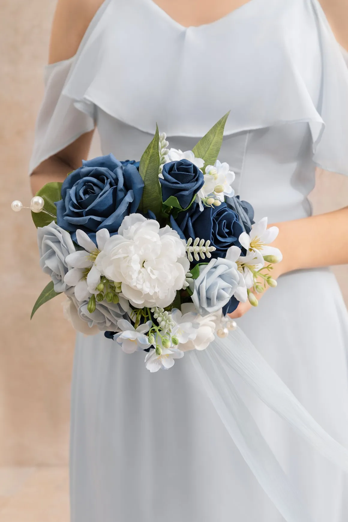 Bridesmaid Bouquet in Noble Navy Blue (Set of 1)