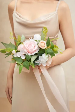 Bridesmaid Posy in Blush & Cream | Clearance