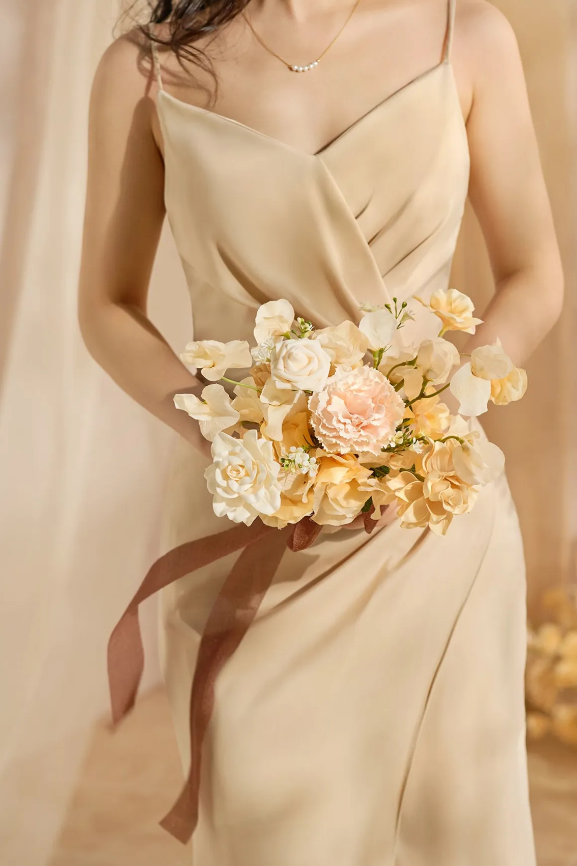 Bridesmaid Posy in Earth Brown & Butter Yellow | Clearance