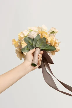 Bridesmaid Posy in Earth Brown & Butter Yellow (Set of 1)