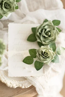 DIY Supporting Flower Boxes in Emerald & Tawny Beige