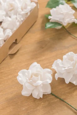 DIY Supporting Flower Boxes in May Lily & Olive