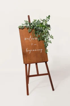 Flower Sign Decor in Sage & Green | Clearance