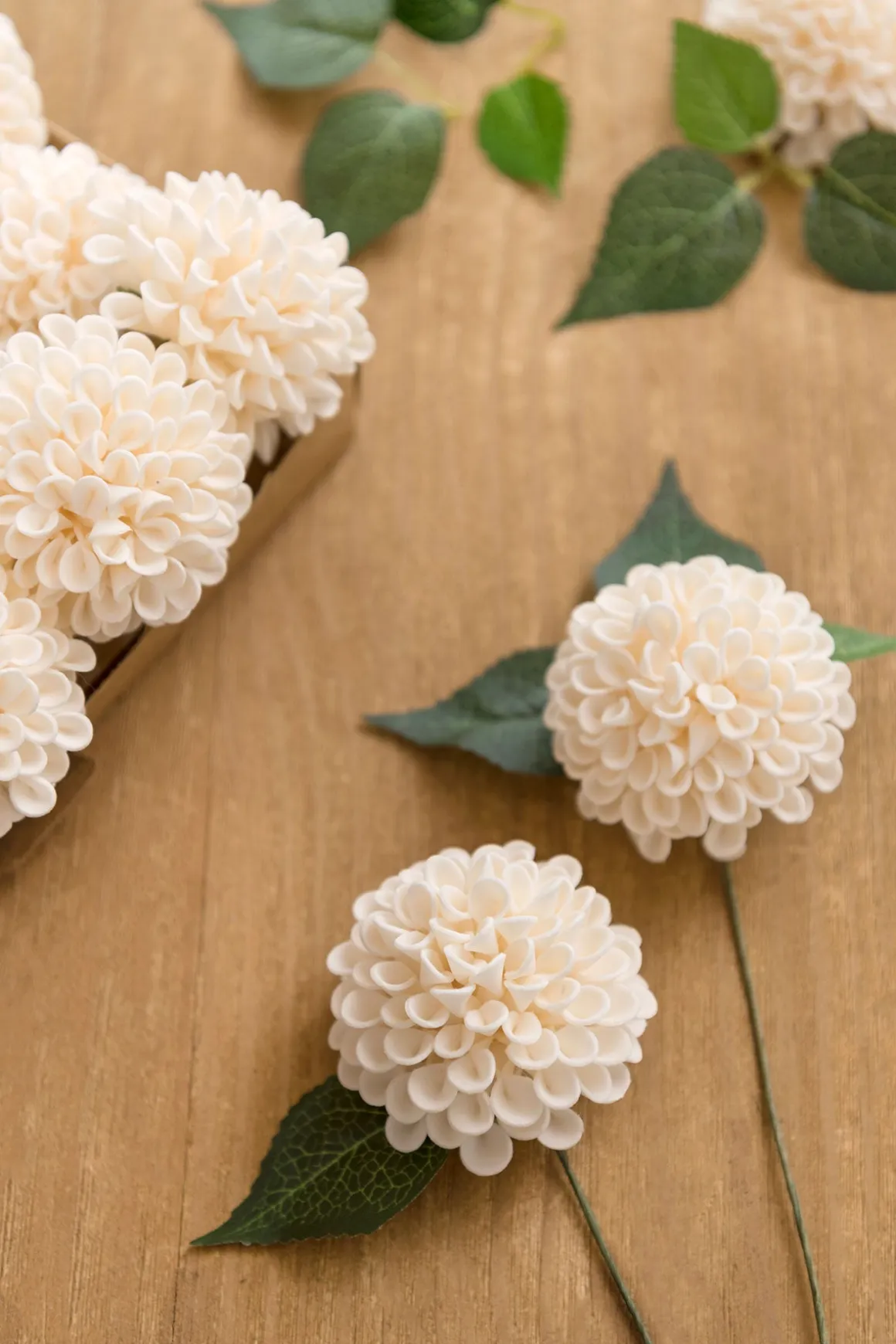 2.5" Foam Dahlia with Stem