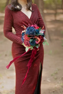 Maid of Honor & Bridesmaid Bouquets in Burgundy & Navy(7