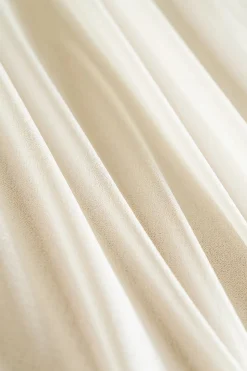 Romantic Sheer Table Runner 29