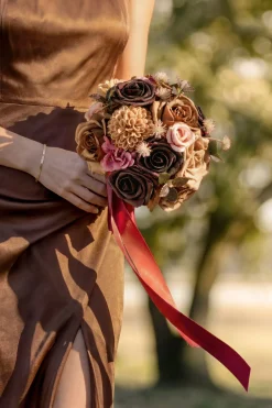Round Bridesmaid Bouquet in Earth Brown & Black Baccara (Set of 1)