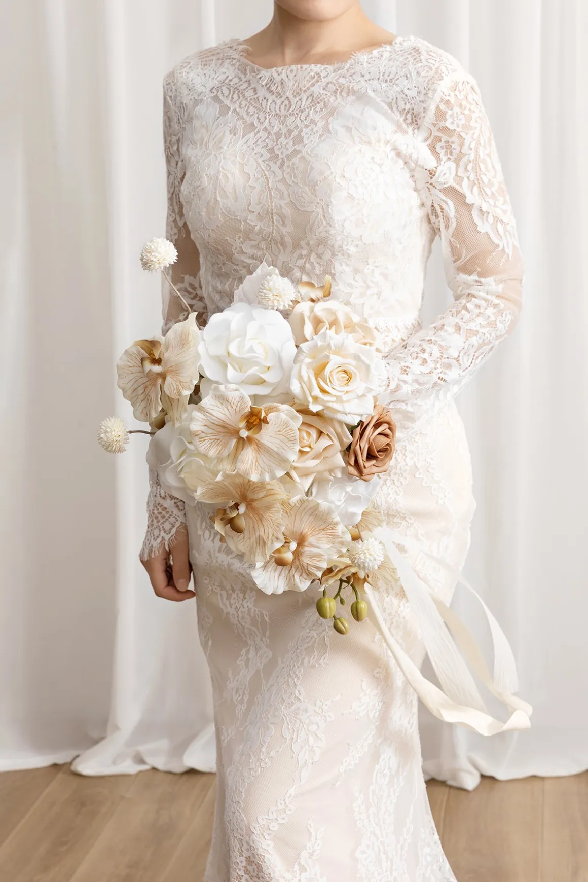 Small Cascade Bridal Bouquet in Tawny Beige & Sand Beige